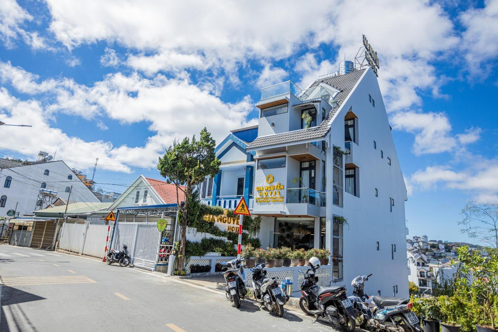 Gia Nguyen Hotel Dalat Buitenkant foto